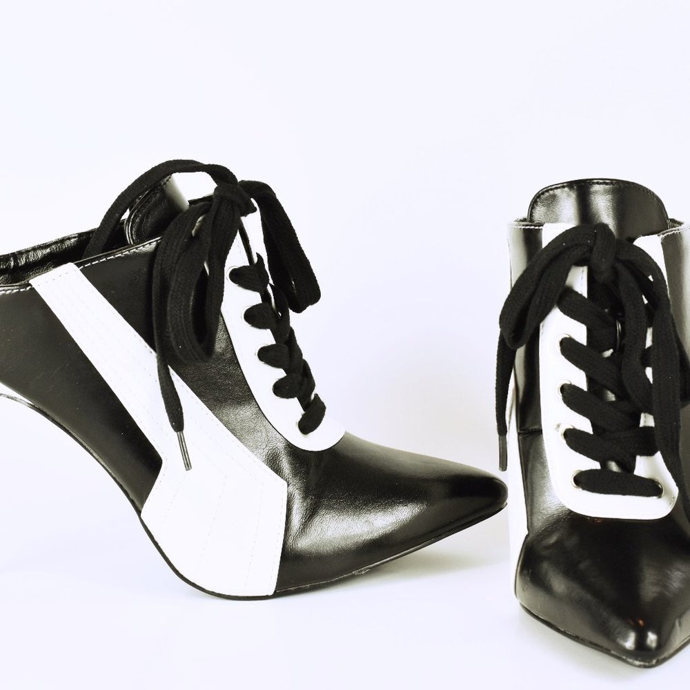 Trending highheel and lowheel shoes.